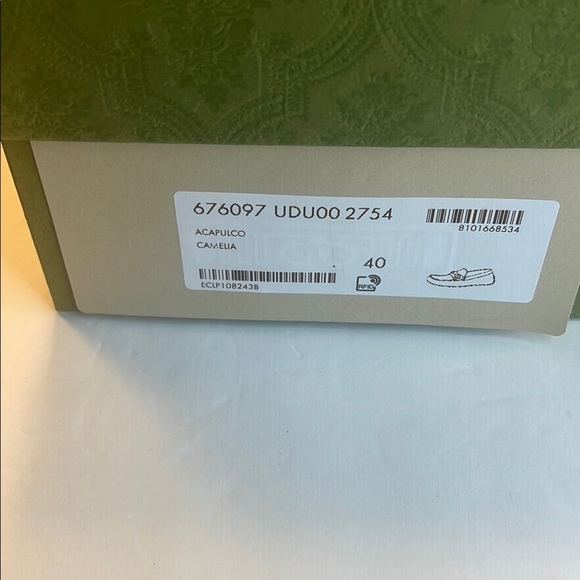 NWT Gucci Women’s Tan Leather Loafer Drivers Horsebit Detail Sz 40 Fall Weather - Picture 2 of 10